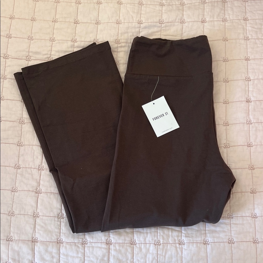 Forever 21 Chocolate Brown Leggings NWT - Picture 2 of 4